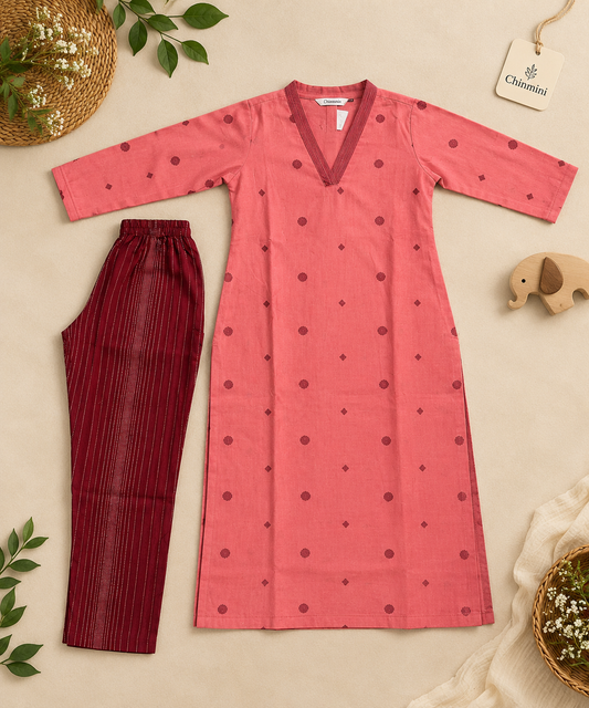 Peach Handloom Woven Butta Co-ord Set with V-Neck Kantha Stitch Detail